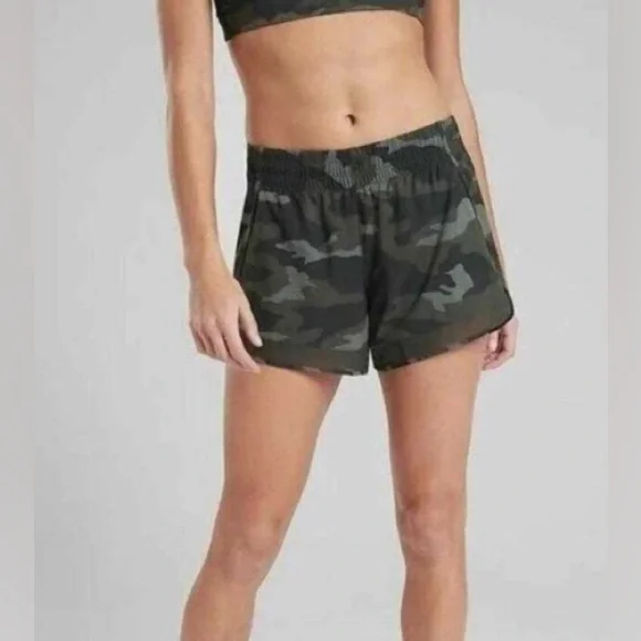 Athleta Printed Mesh Racer Run Short 4” - Picture 4 of 6